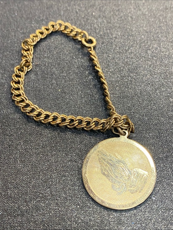 Jewelry - Serenity Praying Hands Medallion Bracelet